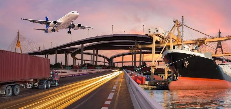 Konektivitas Antar Wilayah Transportasi di Indonesia: Analisis Infrastruktur Jalan, Rel, Laut, dan Udara, Dampak Ekonomi dan Sosial, Peran Pemerintah, Tantangan, dan Strategi Meningkatkan Mobilitas serta Konektivitas Regional